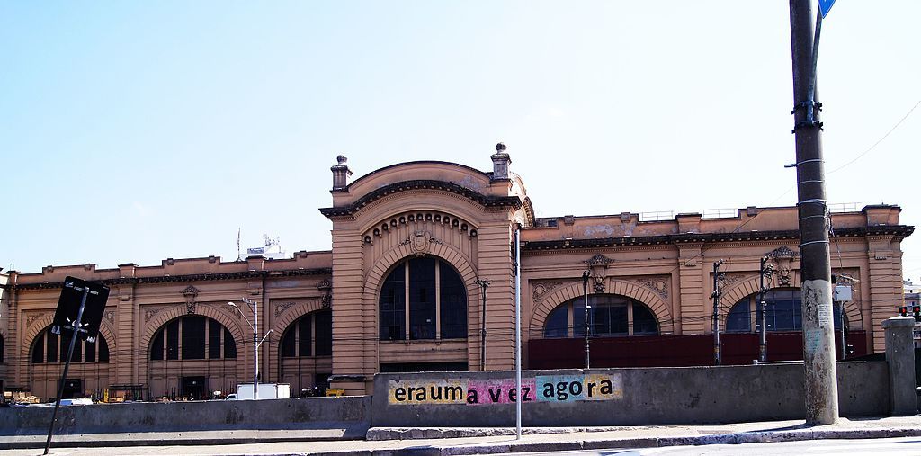 Mercadão municipal van