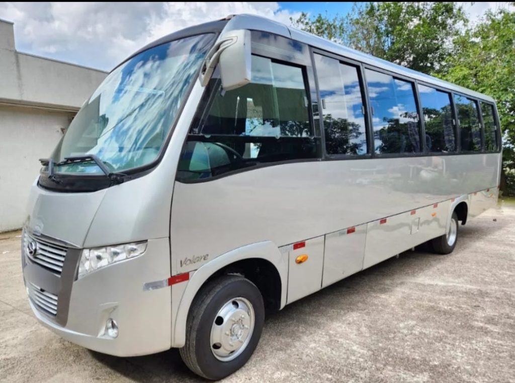 Micro-ônibus executivo Senior